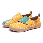 UIN Footwear Kid -Hola- Cute Dot Kids Canvas Shoes Canvas loafers