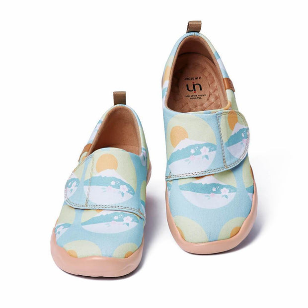 UIN Footwear Kid Sunrise at Fuji Canvas loafers