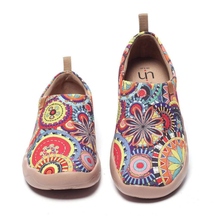 UIN Footwear Women Blossom Canvas loafers