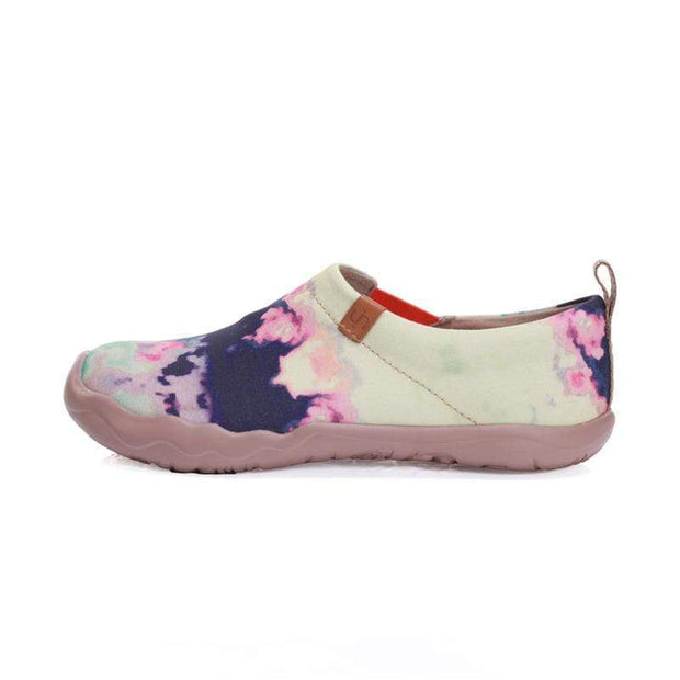 UIN Footwear Women Dream Canvas loafers