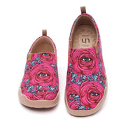 UIN Footwear Women Eye of Charm Canvas loafers