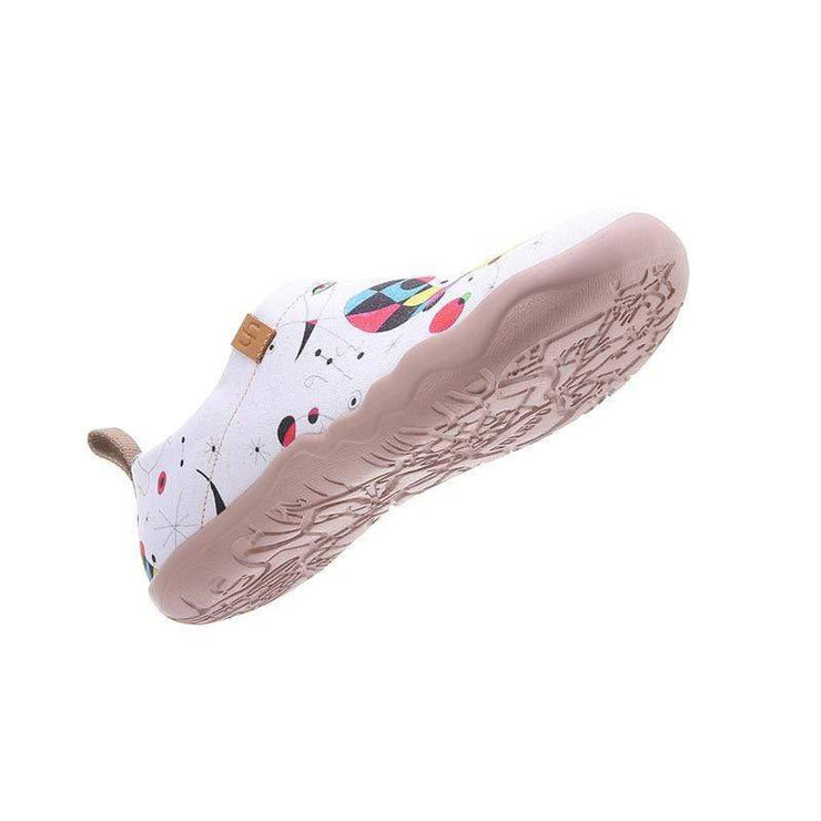 UIN Footwear Women Fishes Canvas loafers