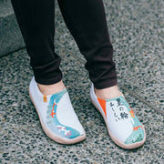 UIN Footwear Women -Goldfish- Art Painted Women Walking Shoes Canvas loafers