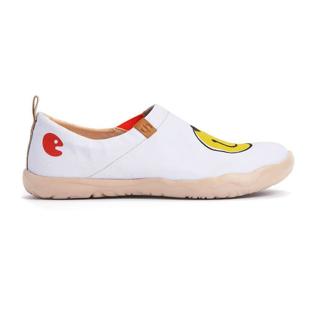 UIN Footwear Women Smiley Canvas loafers