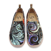UIN Footwear Women Starry Night Canvas loafers