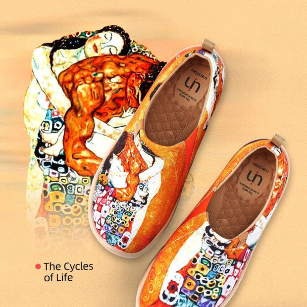 UIN Footwear Women The Cycles of Life Canvas loafers