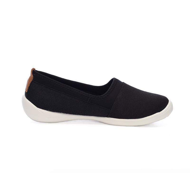 UIN Footwear Women Valencia Black Canvas loafers