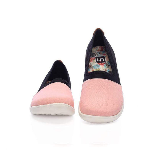 UIN Footwear Women Valencia Pink Canvas loafers